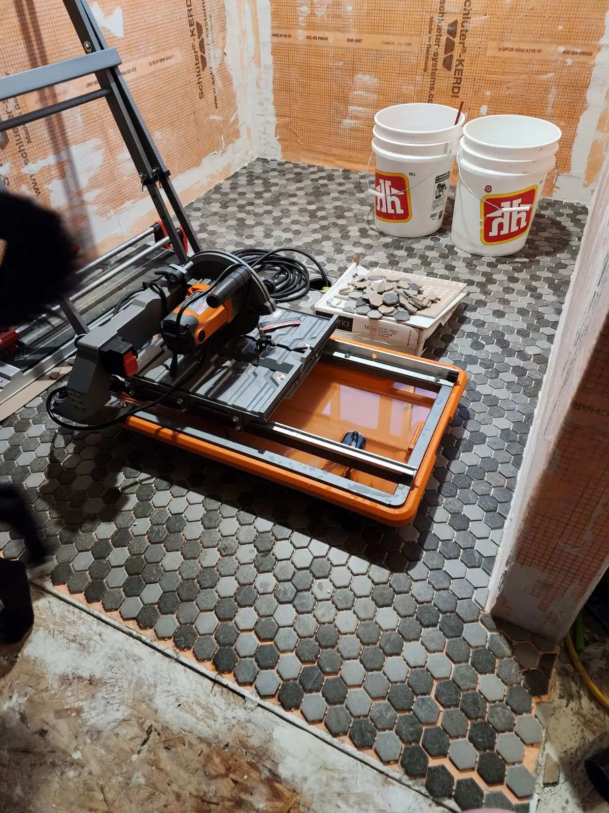 floorTile